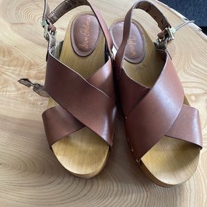 Sam Edelman Brown ‘Bentlee’ Platform open toe Sandals
